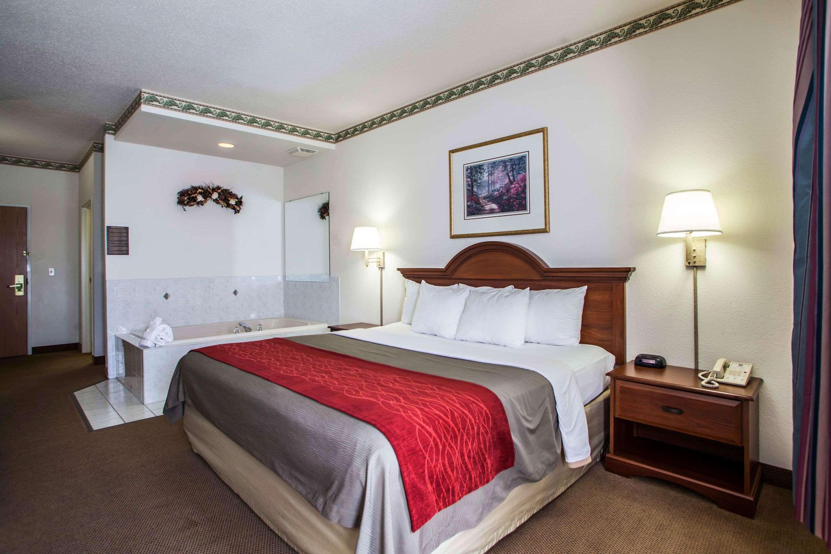Comfort Inn & Suites Geneva- West Chicago Buitenkant foto