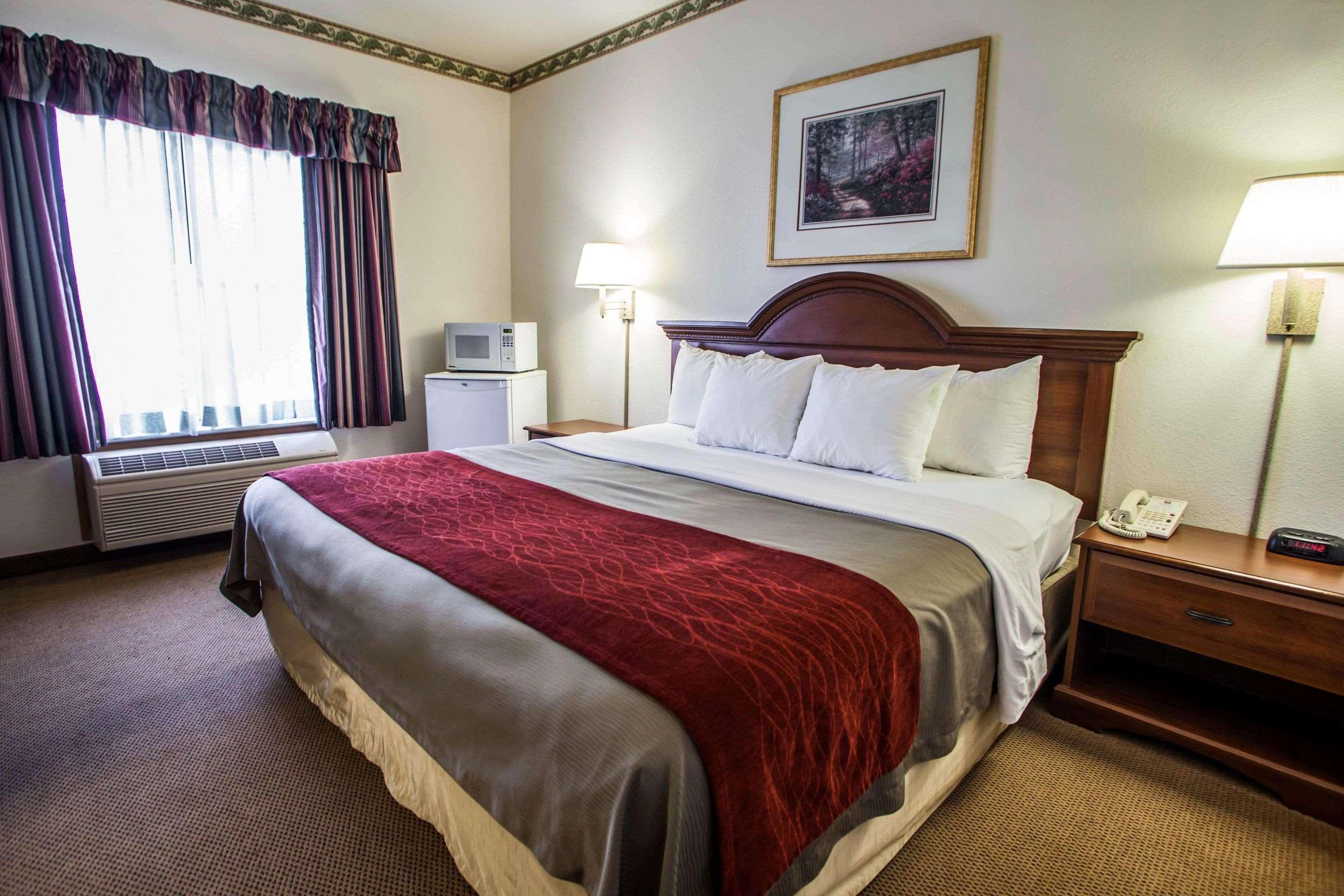 Comfort Inn & Suites Geneva- West Chicago Buitenkant foto