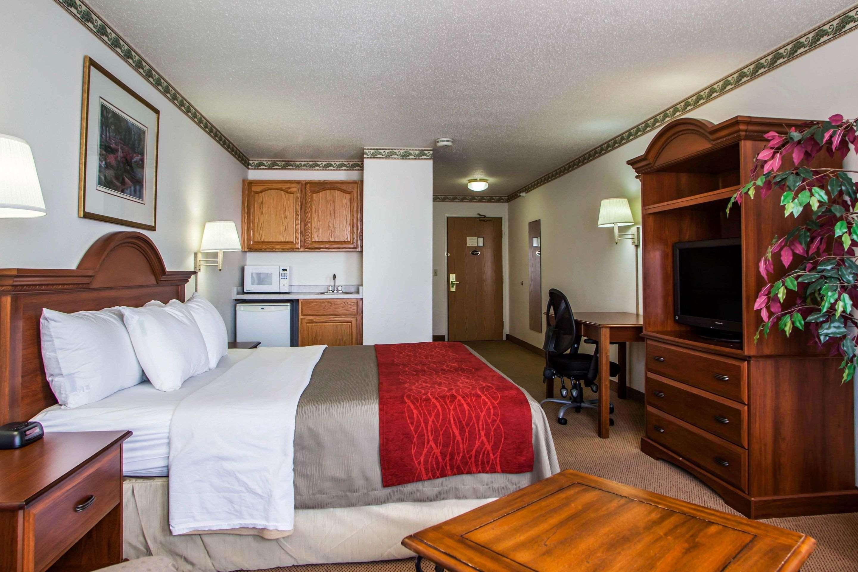 Comfort Inn & Suites Geneva- West Chicago Buitenkant foto