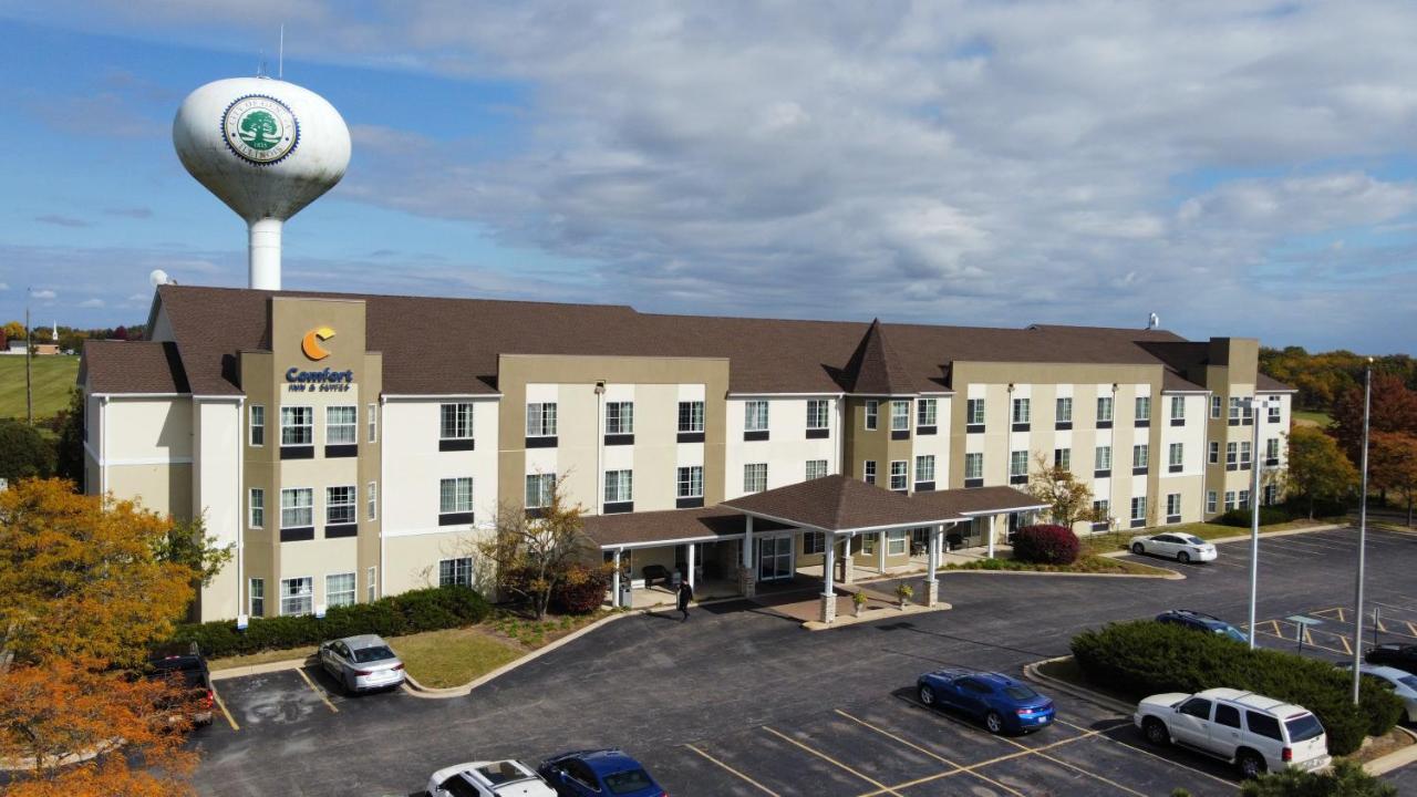 Comfort Inn & Suites Geneva- West Chicago Buitenkant foto